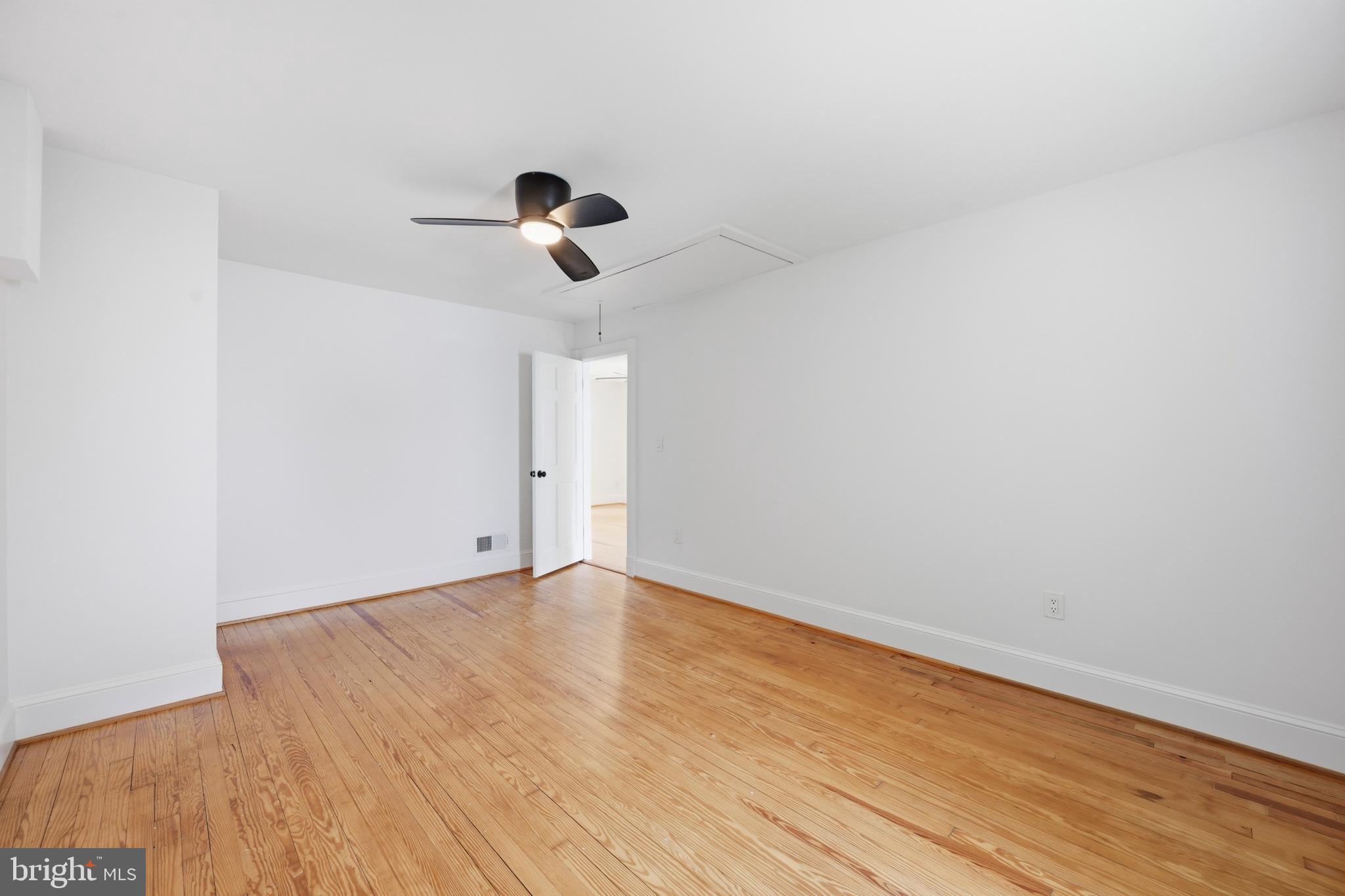 2705 1st Road South Arlington, VA 22204 - Photo 20 of 25 Gallery Image 20