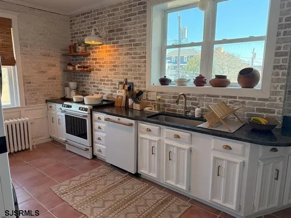 $18,000 | 1 South Bartram Avenue, Unit 4, Atlantic City, NJ 08401