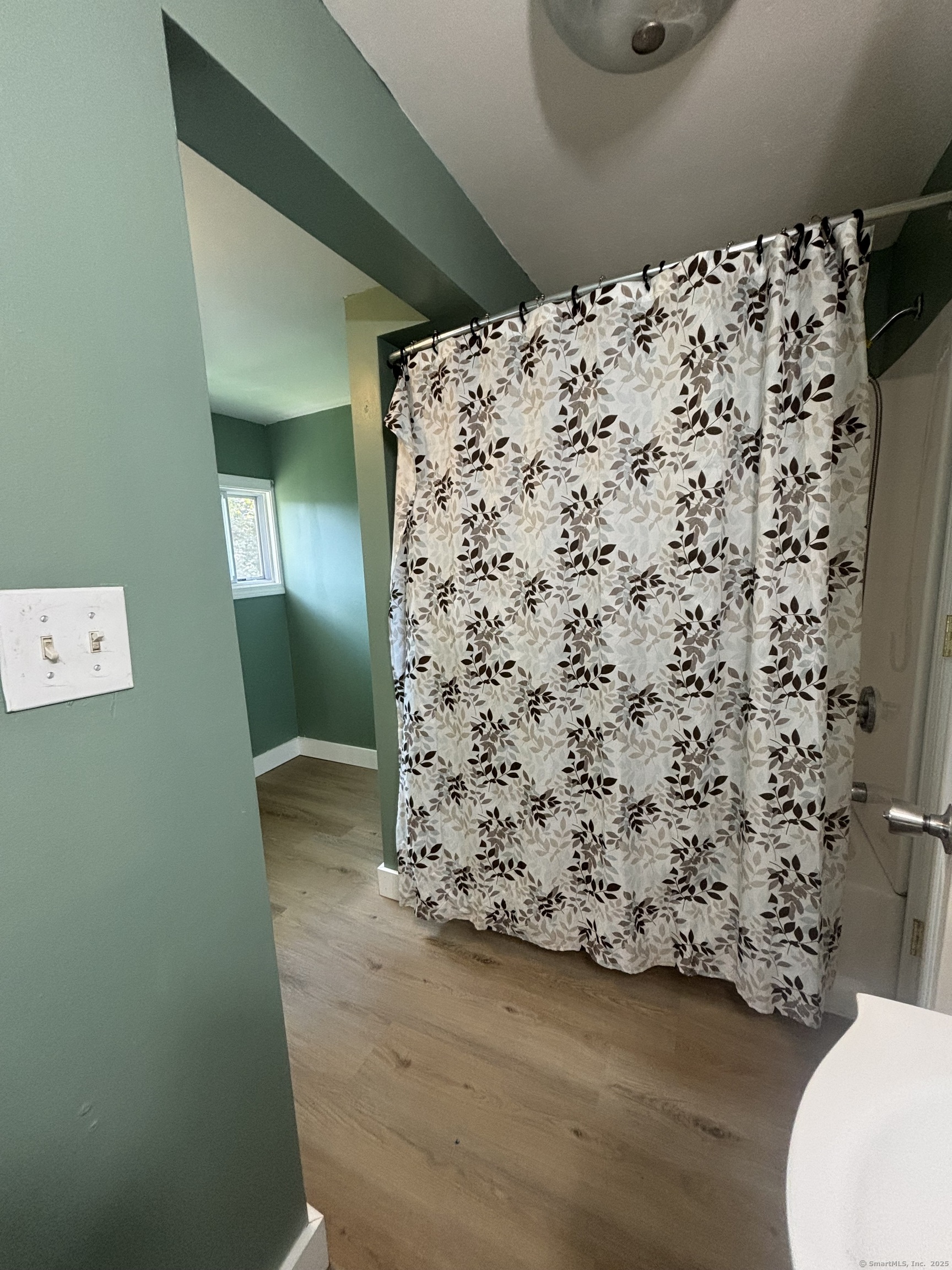 161 Cliff Street Norwich, CT 06360 - Photo 6 of 14 a view of a bathroom