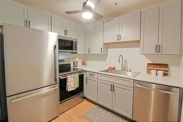 $2,750 | 285 Hildred Drive, Unit 285, Burlington, VT 05401