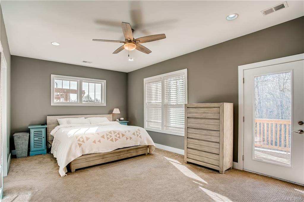 5232 Valley Stream Road Charlotte, NC 28209 - Photo 14 of 28 Gallery Image 14