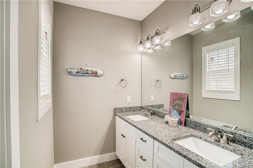 5232 Valley Stream Road Charlotte, NC 28209 - Photo 20 of 28 Gallery Image 20