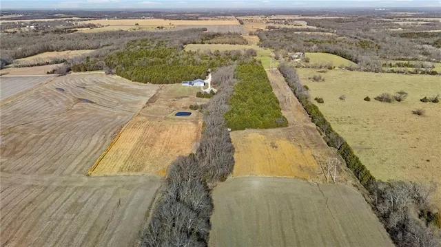$775,000 | 30815 West 399th Street, Blue Mound, KS 66010