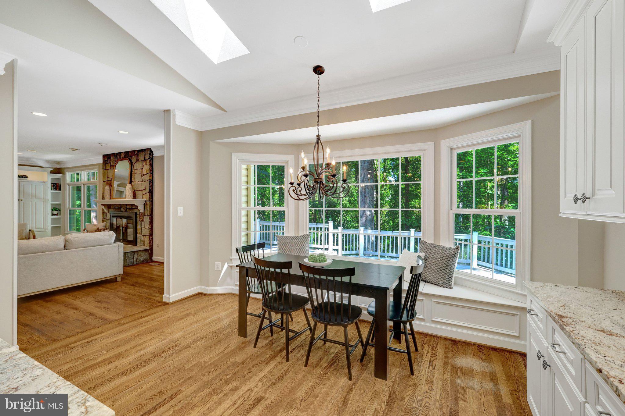 2007 Carrhill Road Vienna, VA 22181 - Photo 17 of 86 Gallery Image 17