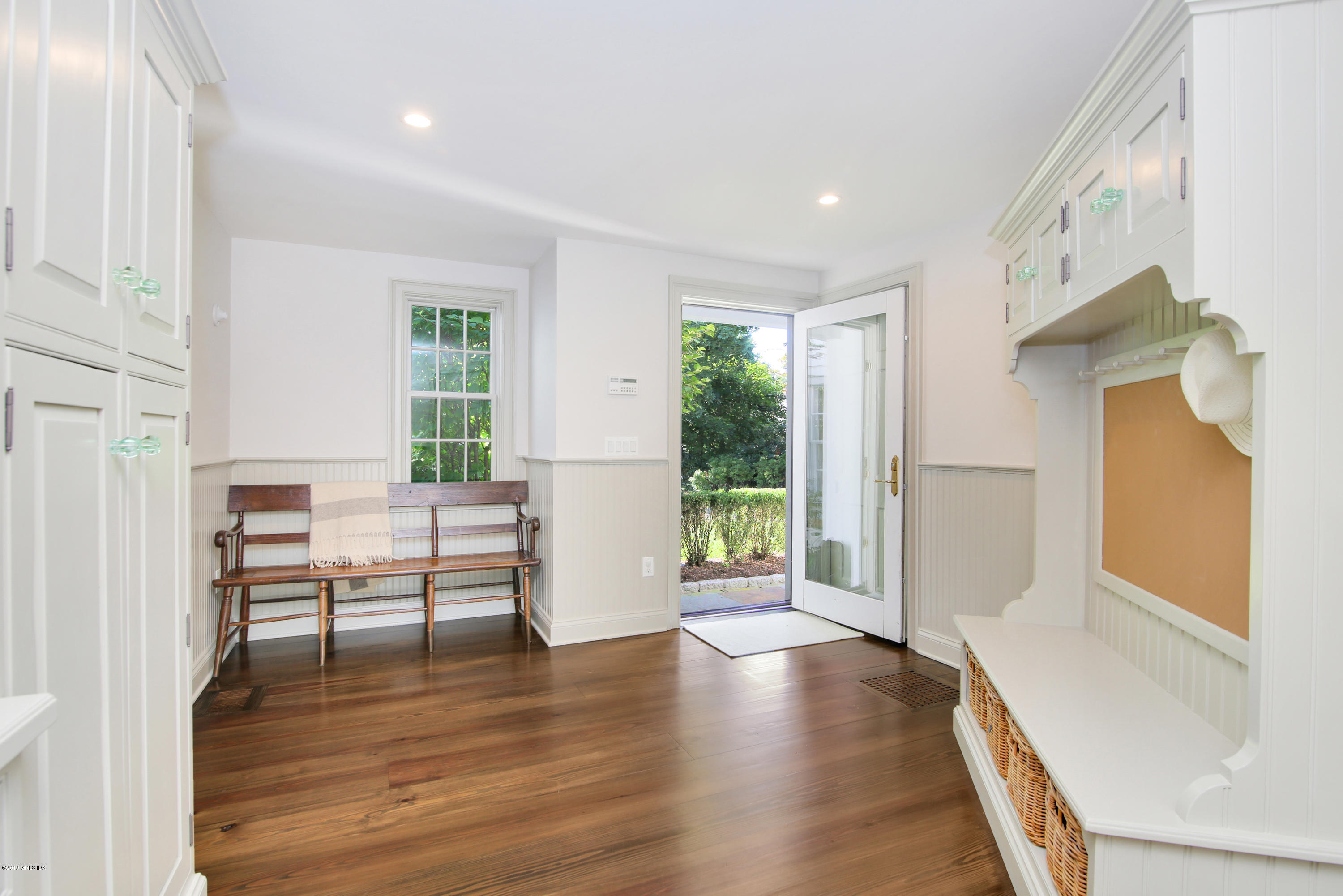 10 Club Road Riverside, CT 06878 - Photo 24 of 48 035