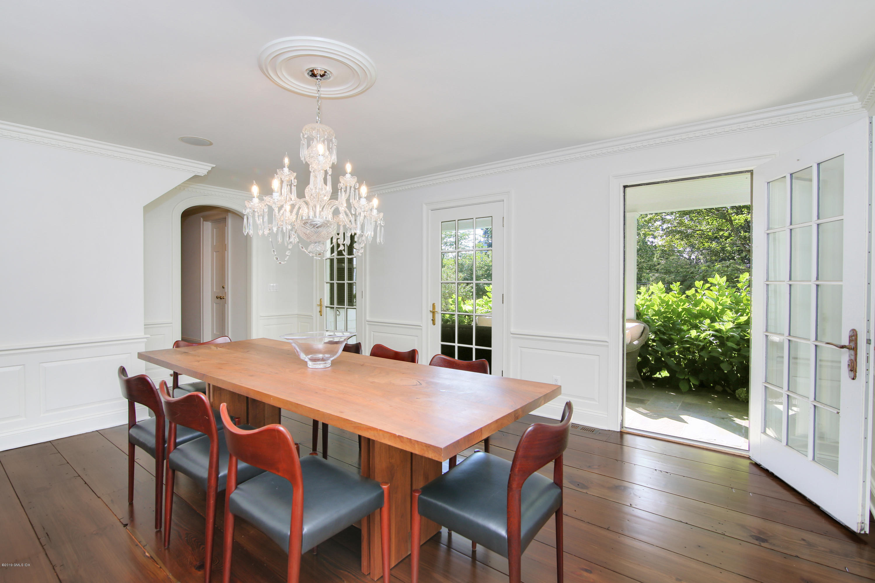 10 Club Road Riverside, CT 06878 - Photo 7 of 48 029