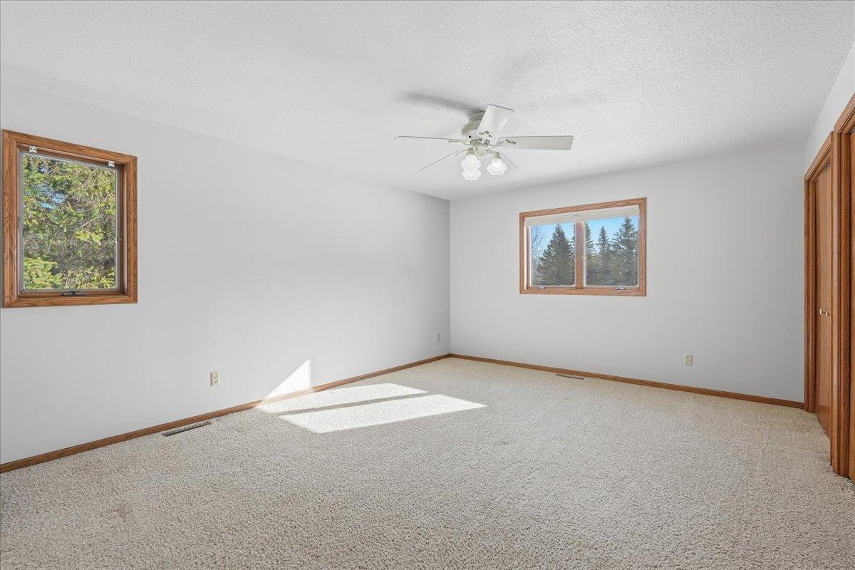 1072 Buck Ridge Hudson, WI 54016 - Photo 17 of 31