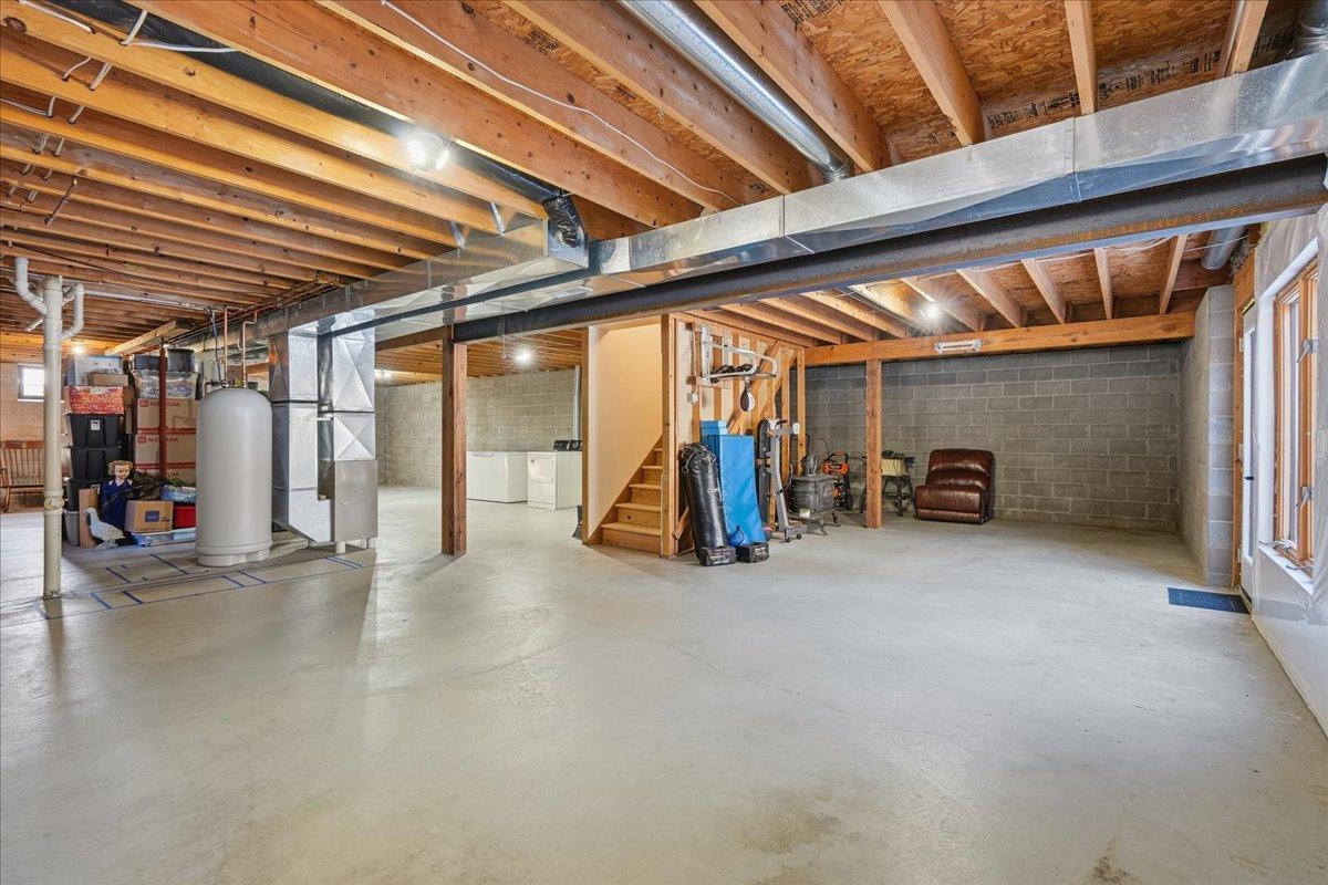 1072 Buck Ridge Hudson, WI 54016 - Photo 18 of 31