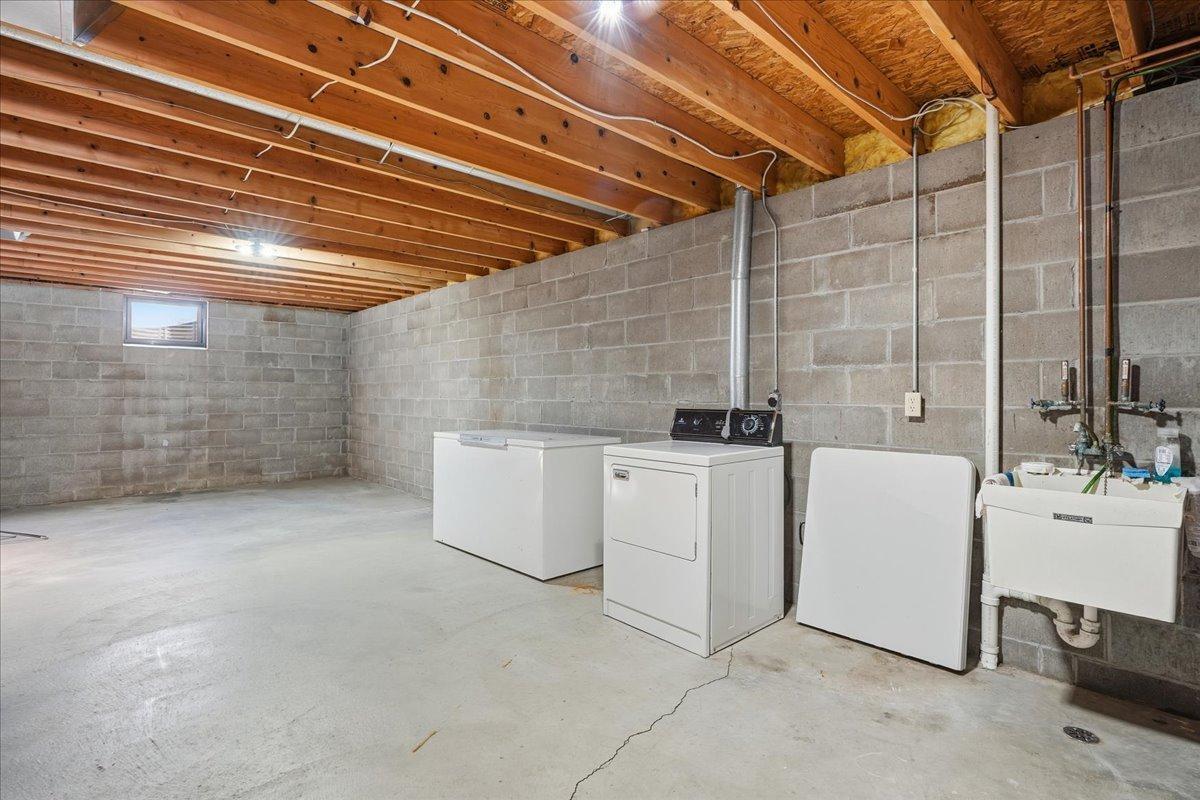 1072 Buck Ridge Hudson, WI 54016 - Photo 19 of 31