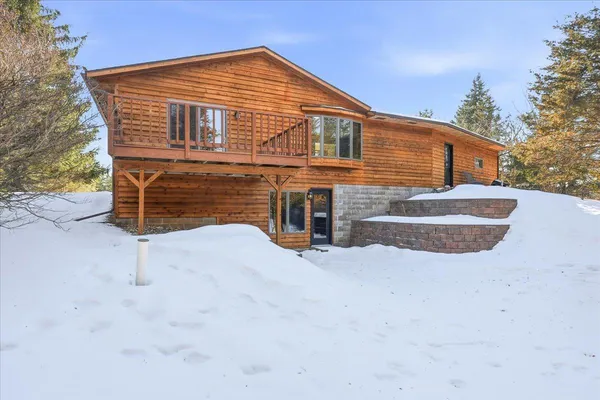 $584,900 | 1072 Buck Ridge, Hudson, WI 54016