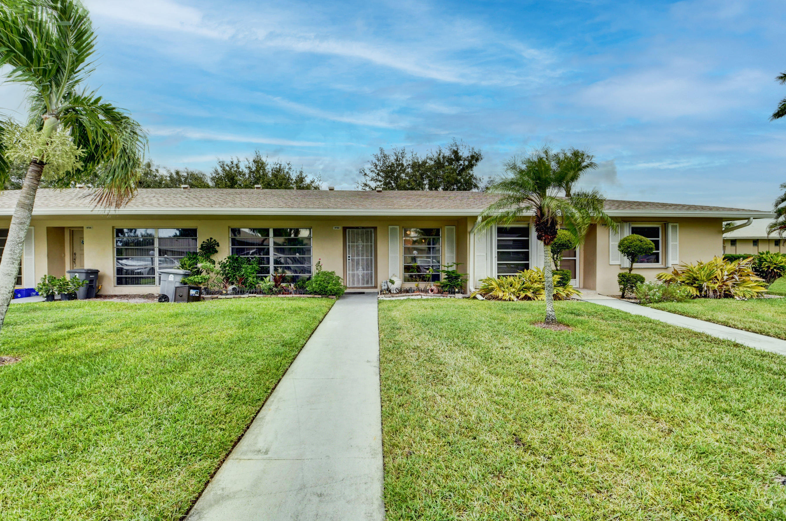 8730 Chevy Chase Drive Boca Raton, FL 33433 - Photo 6 of 29 06_dsc_8720_1_2_3_4