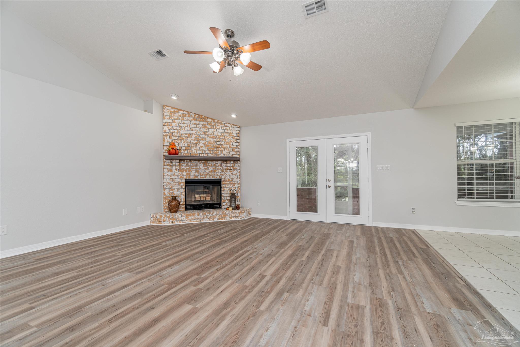 5948 Loop Road Pace, FL 32571 - Photo 9 of 49