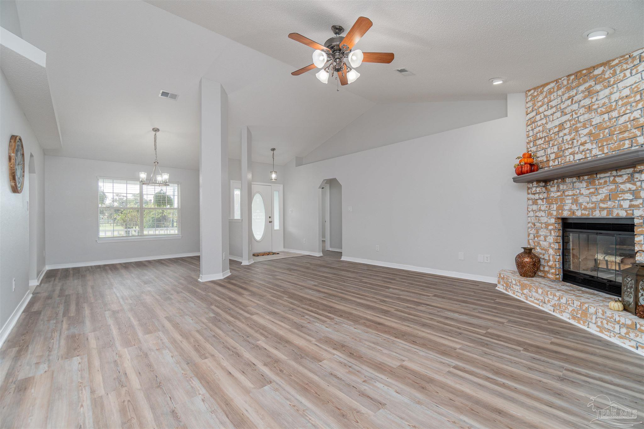 5948 Loop Road Pace, FL 32571 - Photo 10 of 49