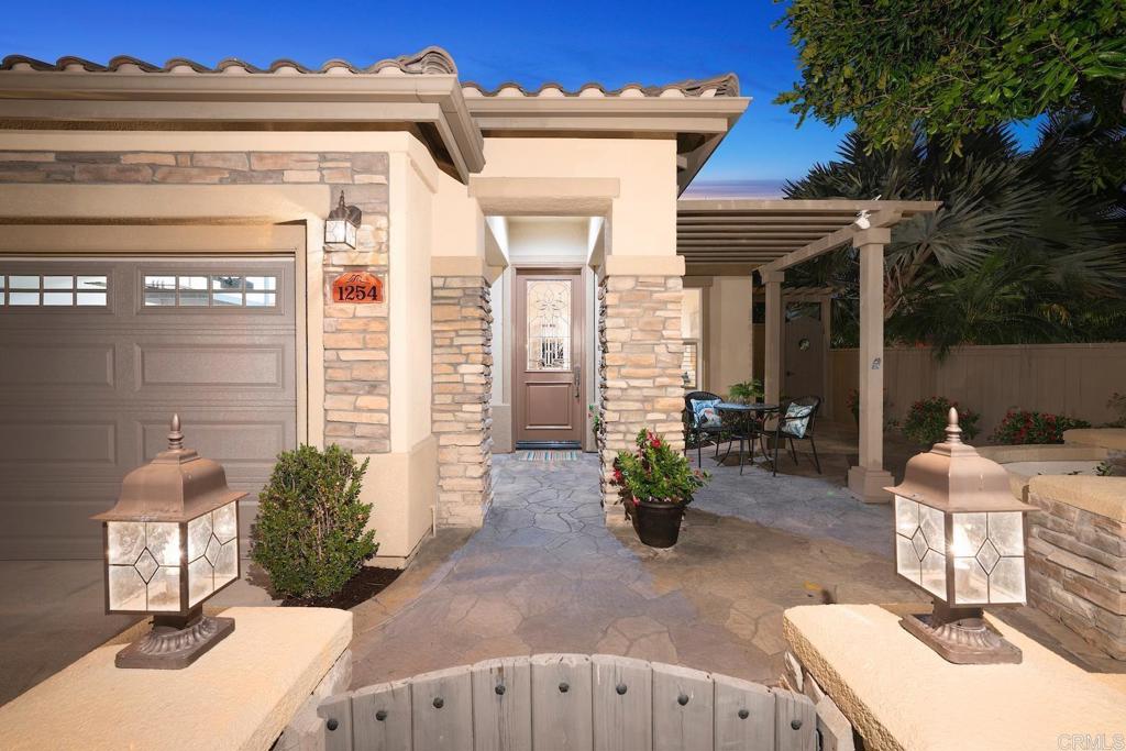 1254 Mariposa Road Carlsbad, CA 92011 - Photo 2 of 31