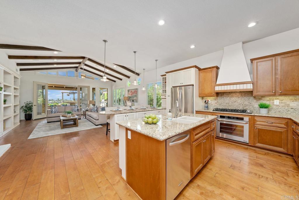 1254 Mariposa Road Carlsbad, CA 92011 - Photo 5 of 31