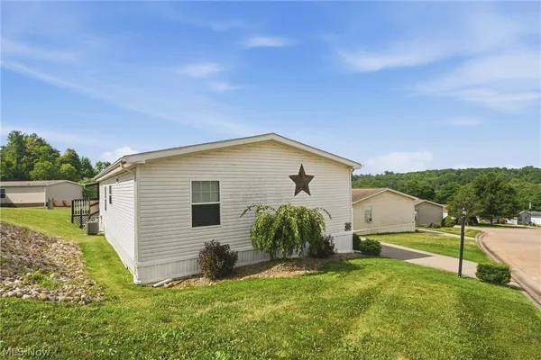 $90,000 | 1023 Overlook Drive, Canton, OH 44706