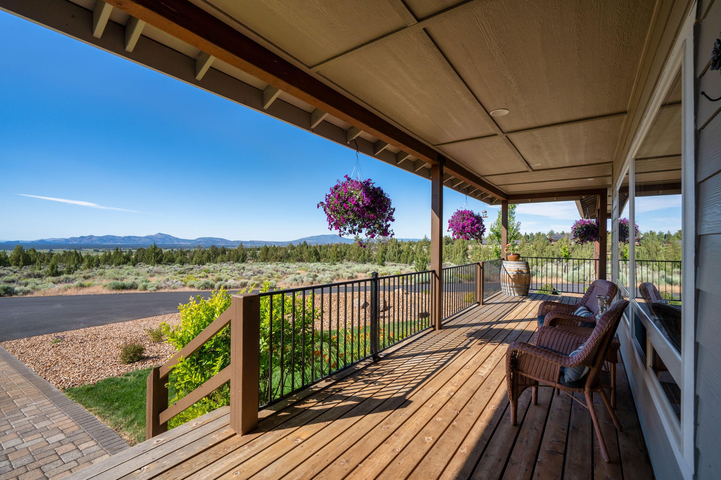 13604 Southwest Harrison Way Powell Butte, OR 97753 - Photo 7 of 59 Gallery Image 7