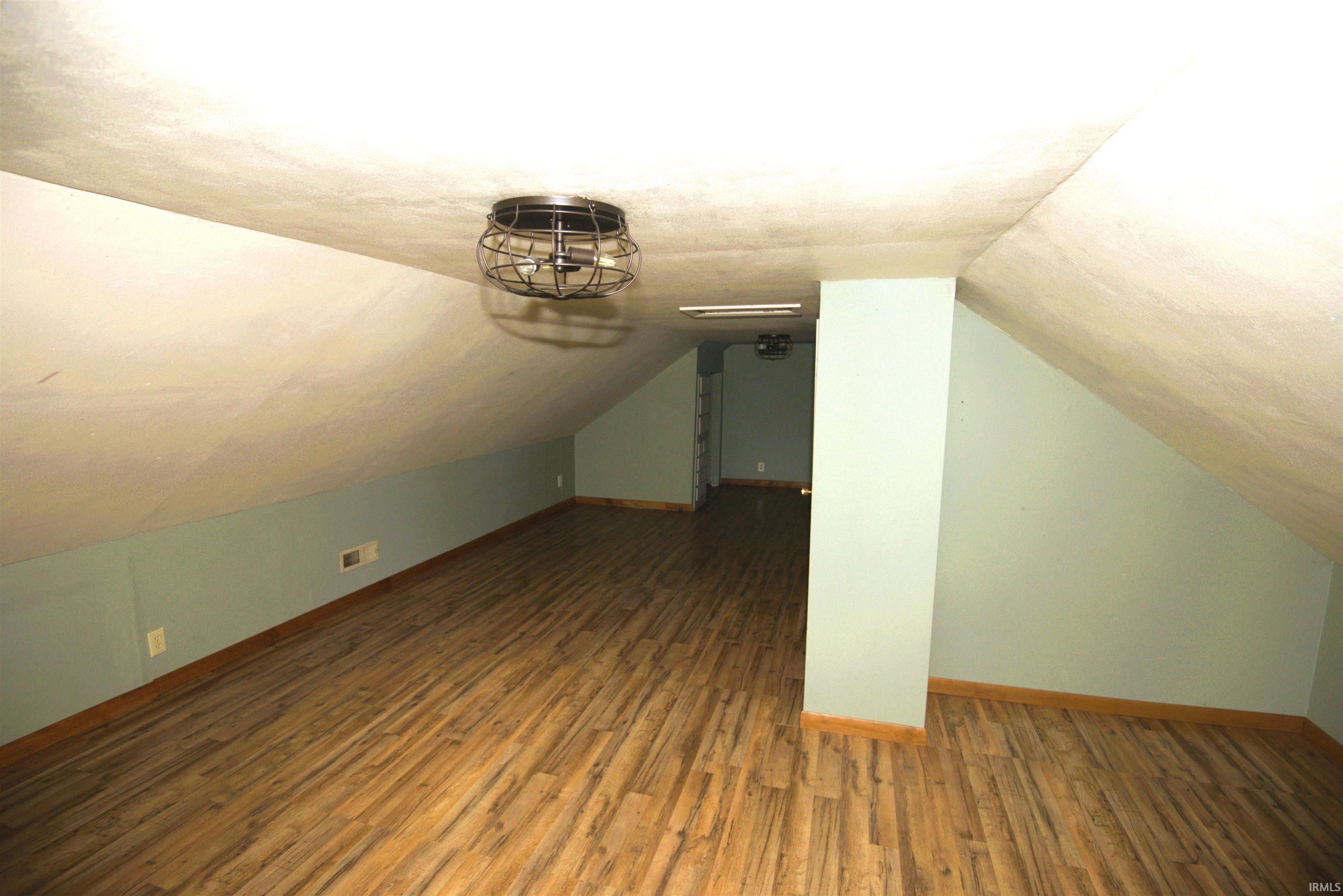 54872 Bittersweet Road Mishawaka, IN 46545 - Photo 14 of 23