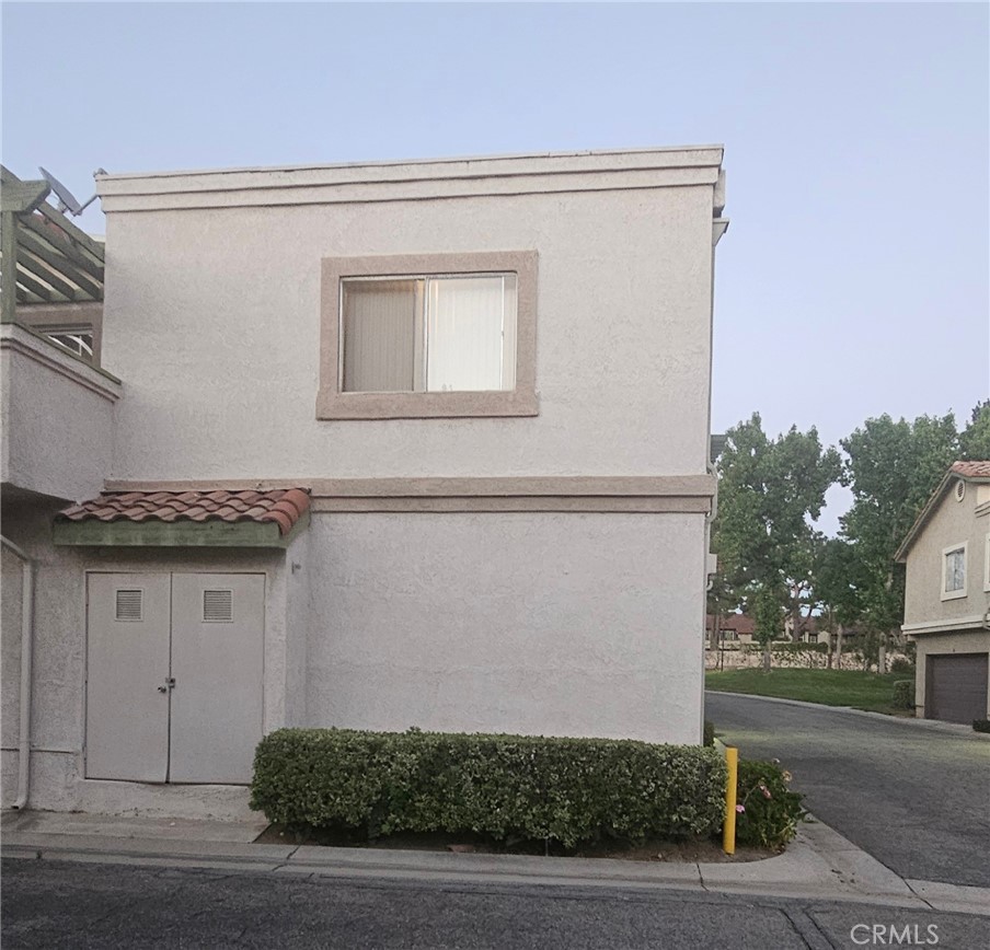 10246 Chaparral Way Rancho Cucamonga, CA 91730 - Photo 5 of 59