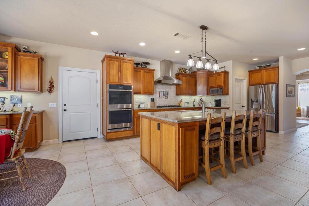 10204 Mt Olympus Valley Road Fallbrook, CA 92028 - Photo 14 of 59