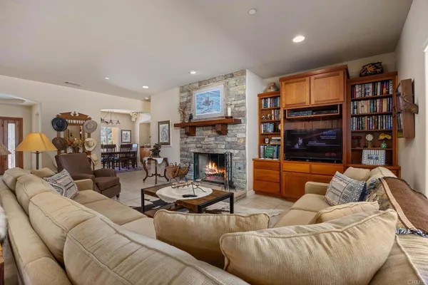 $1,350,000 | 10204 Mt Olympus Valley Road, Fallbrook, CA 92028