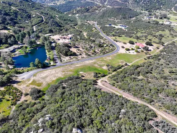 $1,350,000 | 10204 Mt Olympus Valley Road, Fallbrook, CA 92028