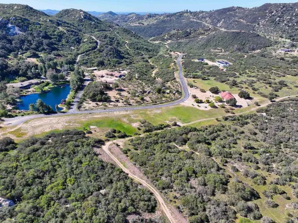 $1,350,000 | 10204 Mt Olympus Valley Road, Fallbrook, CA 92028