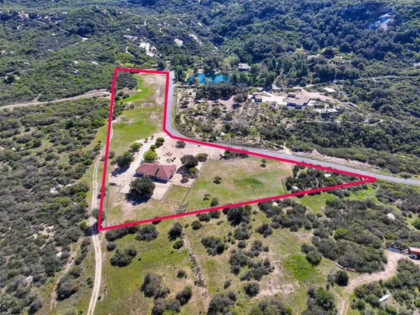 $1,350,000 | 10204 Mt Olympus Valley Road, Fallbrook, CA 92028