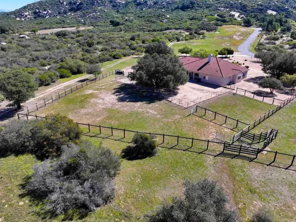 $1,350,000 | 10204 Mt Olympus Valley Road, Fallbrook, CA 92028