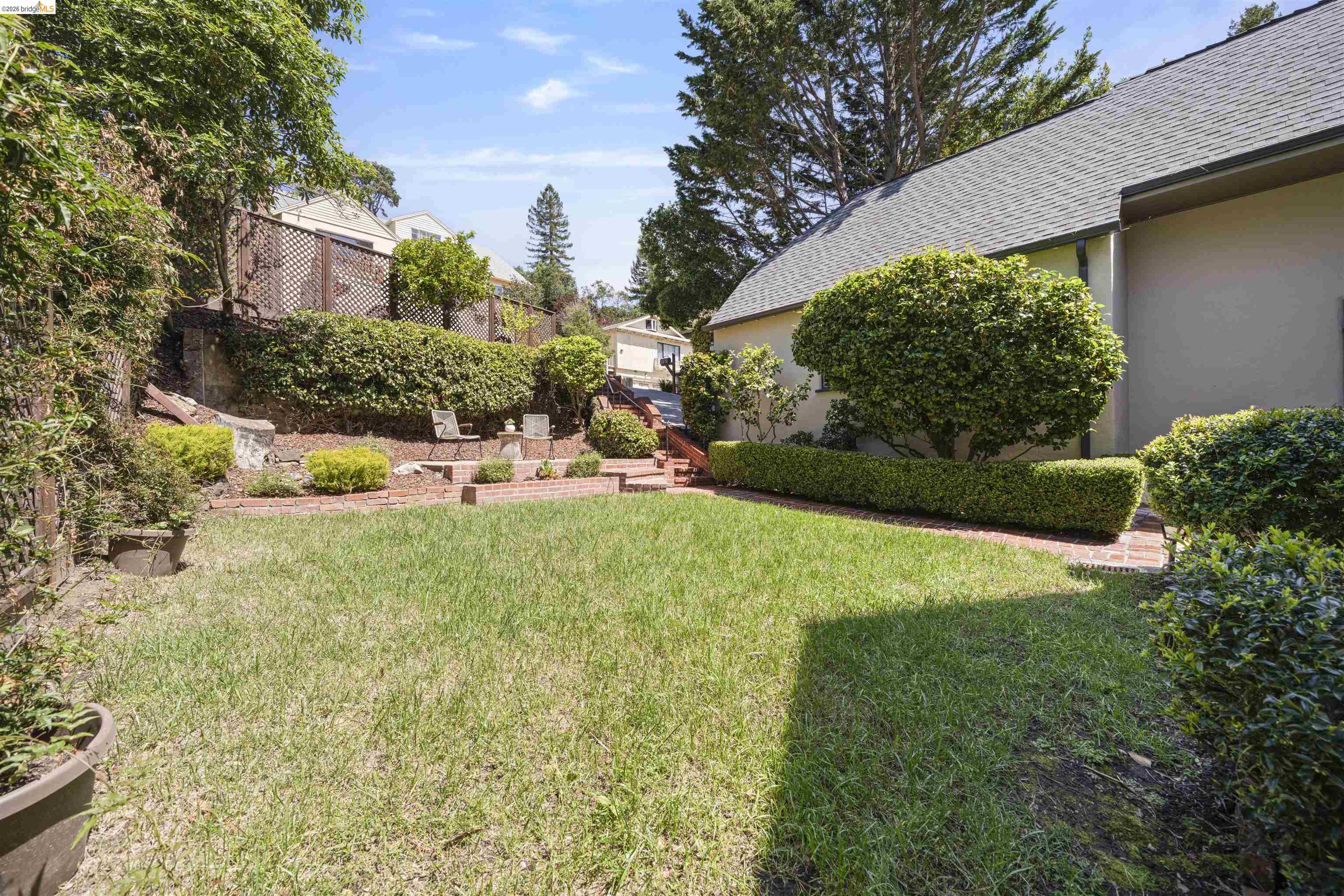1170 Sterling Avenue Berkeley, CA 94708 - Photo 3 of 52 View of yard