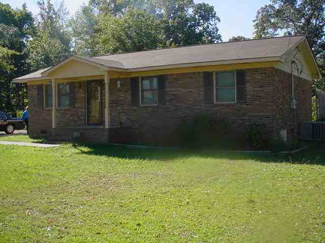 65 Mahaffey Road Gray Court, SC 29645 - Photo 1 of 11