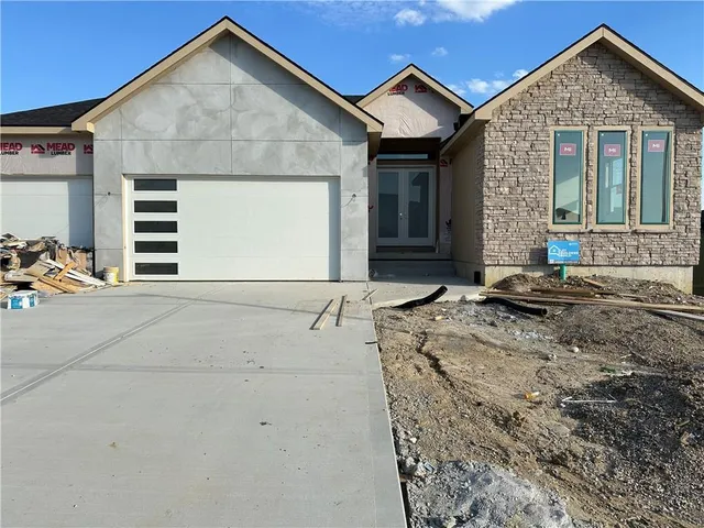 $674,000 | 8203 Northwest 89th Terrace, Kansas City, MO 64153