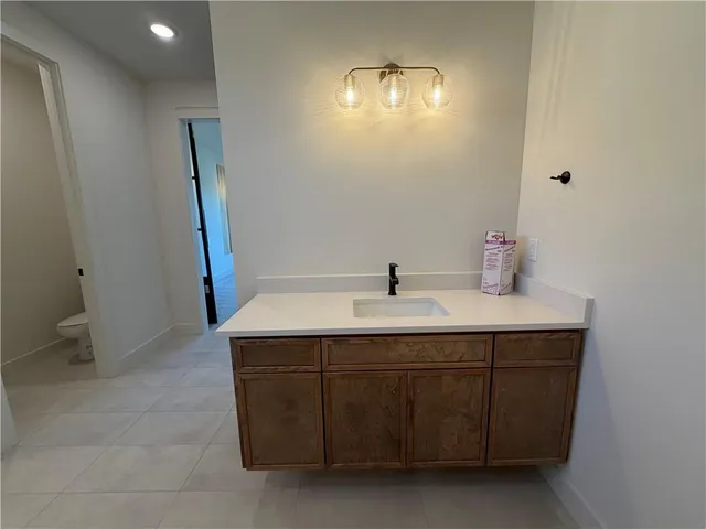 $674,000 | 8203 Northwest 89th Terrace, Kansas City, MO 64153