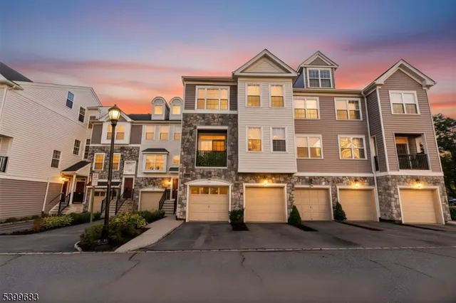 $3,600 | 159 George Russell Way, Clifton, NJ 07013