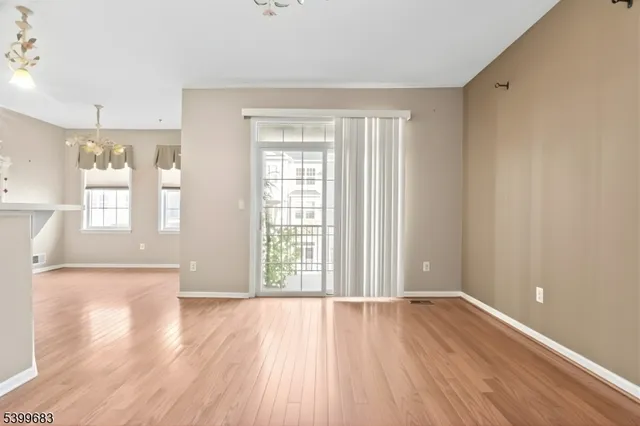 $3,600 | 159 George Russell Way, Clifton, NJ 07013