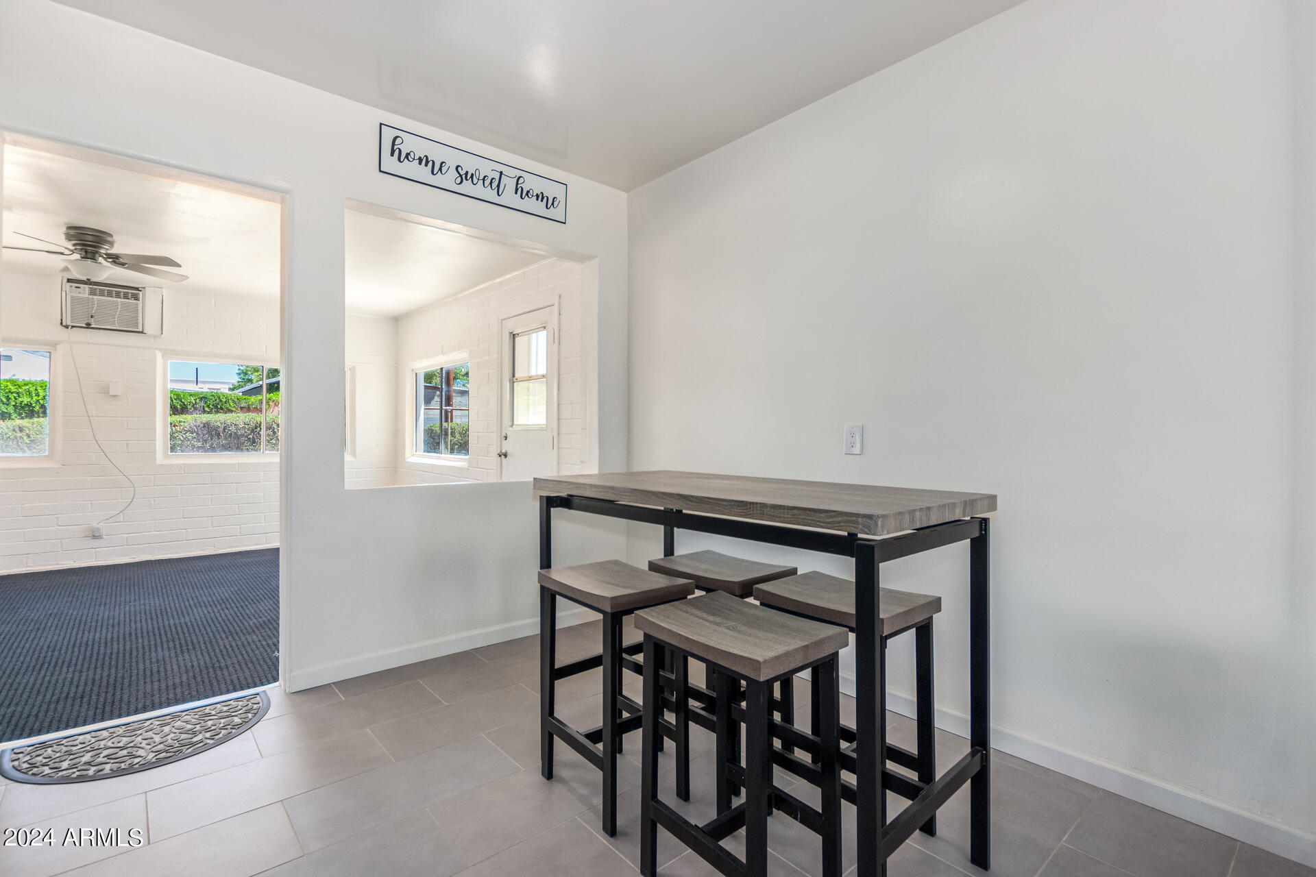 3532 East Cheery Lynn Road Phoenix, AZ 85018 - Photo 14 of 33 13 - Cherry Lynn