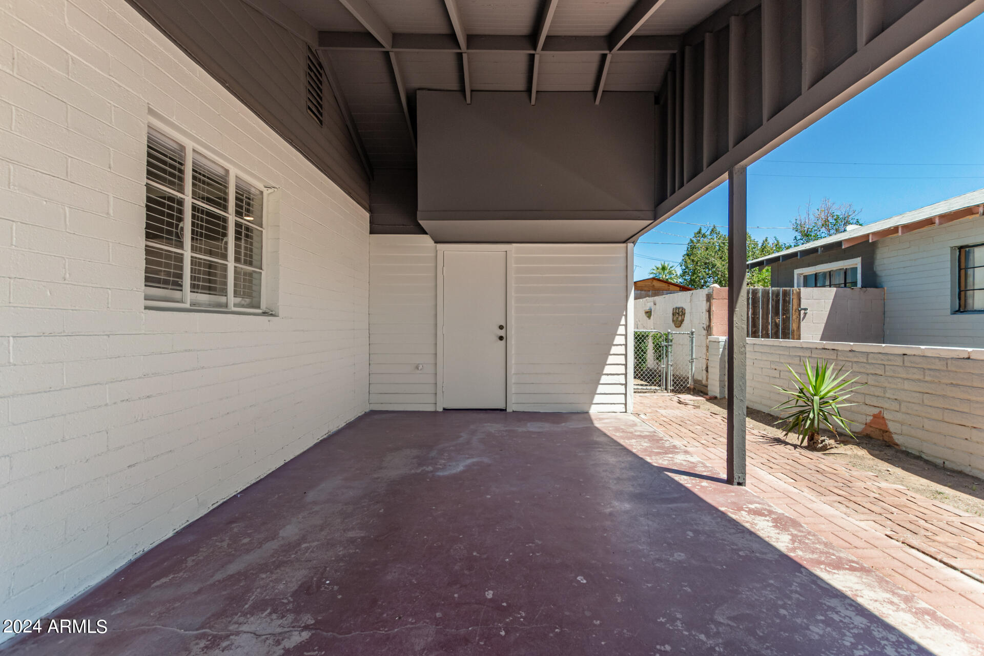 3532 East Cheery Lynn Road Phoenix, AZ 85018 - Photo 8 of 33 26 - Cherry Lynn