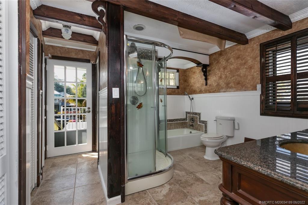 785 Southwest Rustic Circle Stuart, FL 34997 - Photo 21 of 39 Ensuite Master Bath