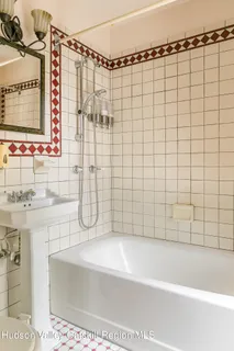 $1,195,000 | 12 Tinker Street, Woodstock, NY 12498