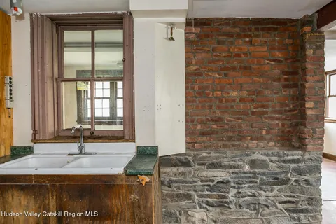 $1,195,000 | 12 Tinker Street, Woodstock, NY 12498