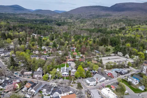 $1,195,000 | 12 Tinker Street, Woodstock, NY 12498