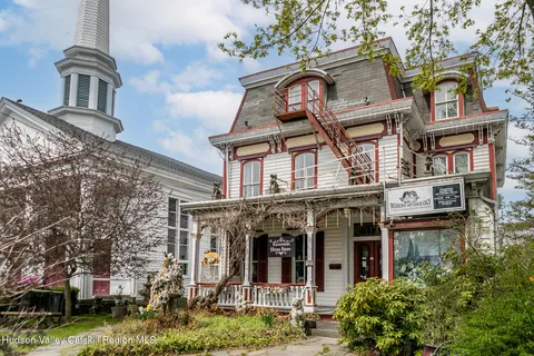 $1,195,000 | 12 Tinker Street, Woodstock, NY 12498