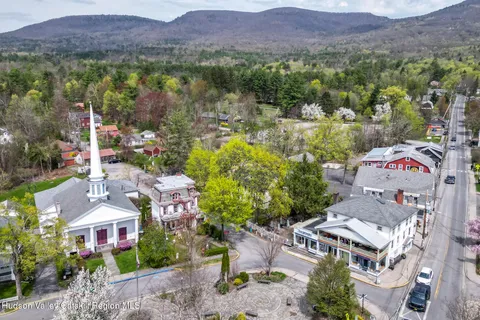 $1,195,000 | 12 Tinker Street, Woodstock, NY 12498