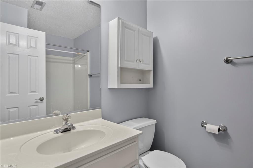 133 James Road, Unit 2B High Point, NC 27265 - Photo 14 of 19