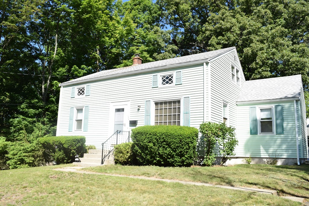 154 Kings Grant Road Marlborough, MA 01752 - Photo 1 of 16 Gallery Image 1