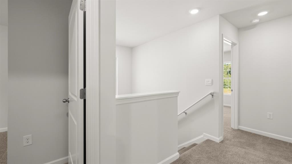 104 Oak View Lane Dallas, GA 30157 - Photo 17 of 39 a view of entryway