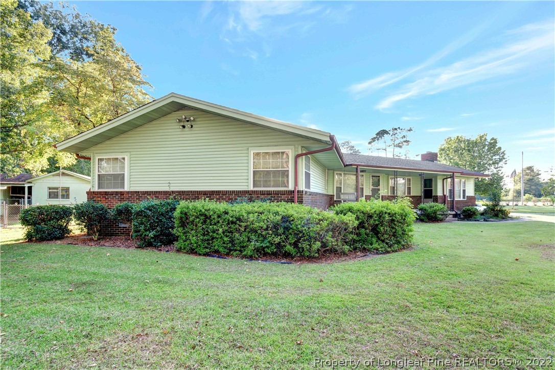509 Country Club Road Lumberton, NC 28360 - Photo 8 of 30 Gallery Image 8
