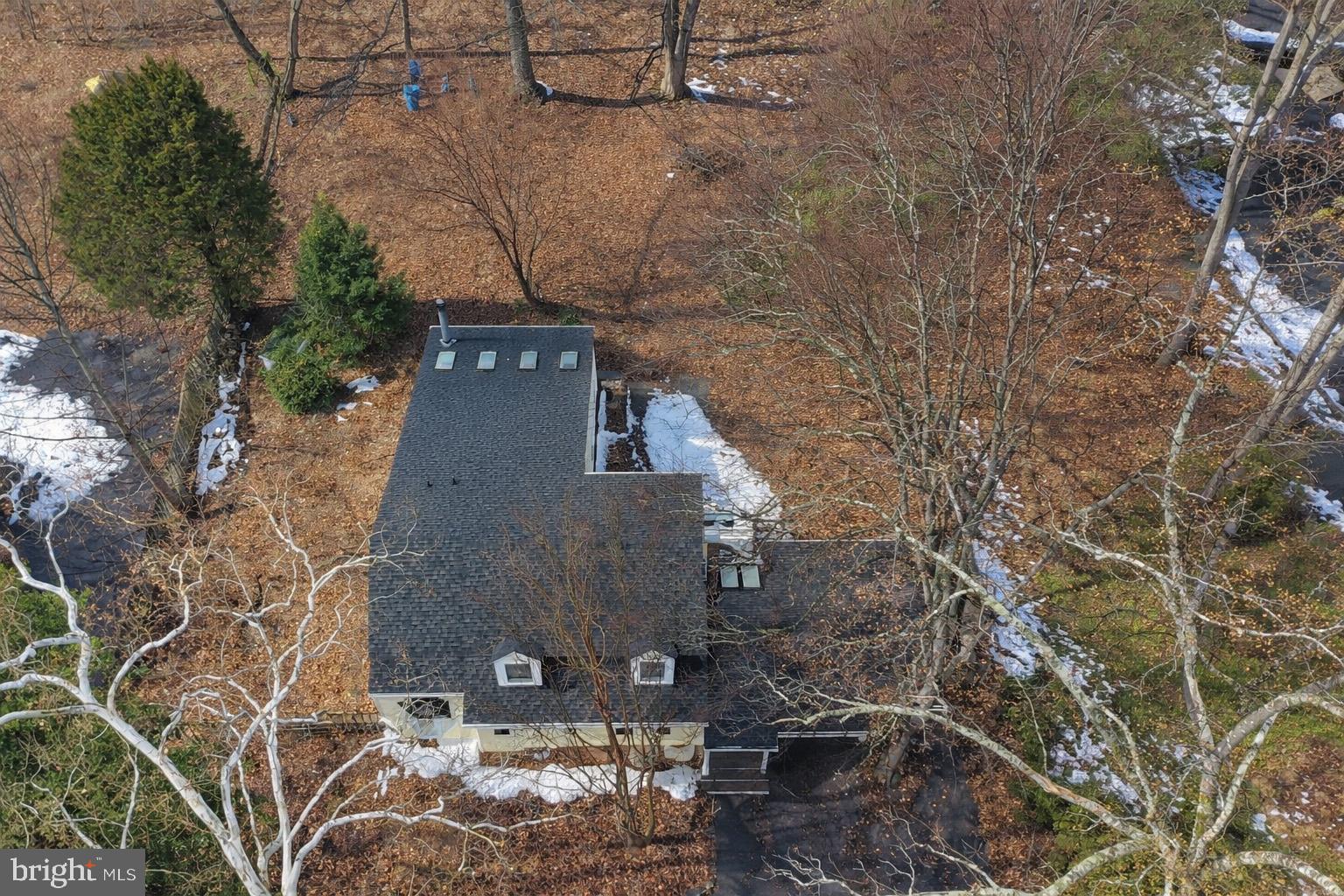 8620 Falls Road Potomac, MD 20854 - Photo 7 of 10 a view of house with a yard
