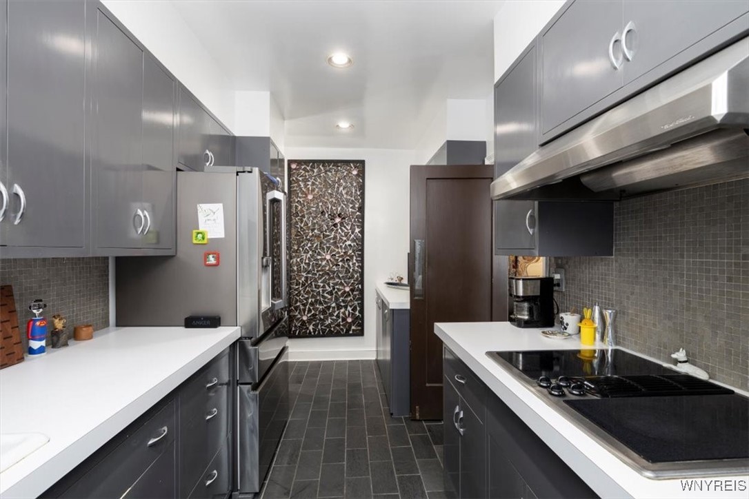 925 Delaware Avenue Buffalo, NY 14209 - Photo 14 of 28