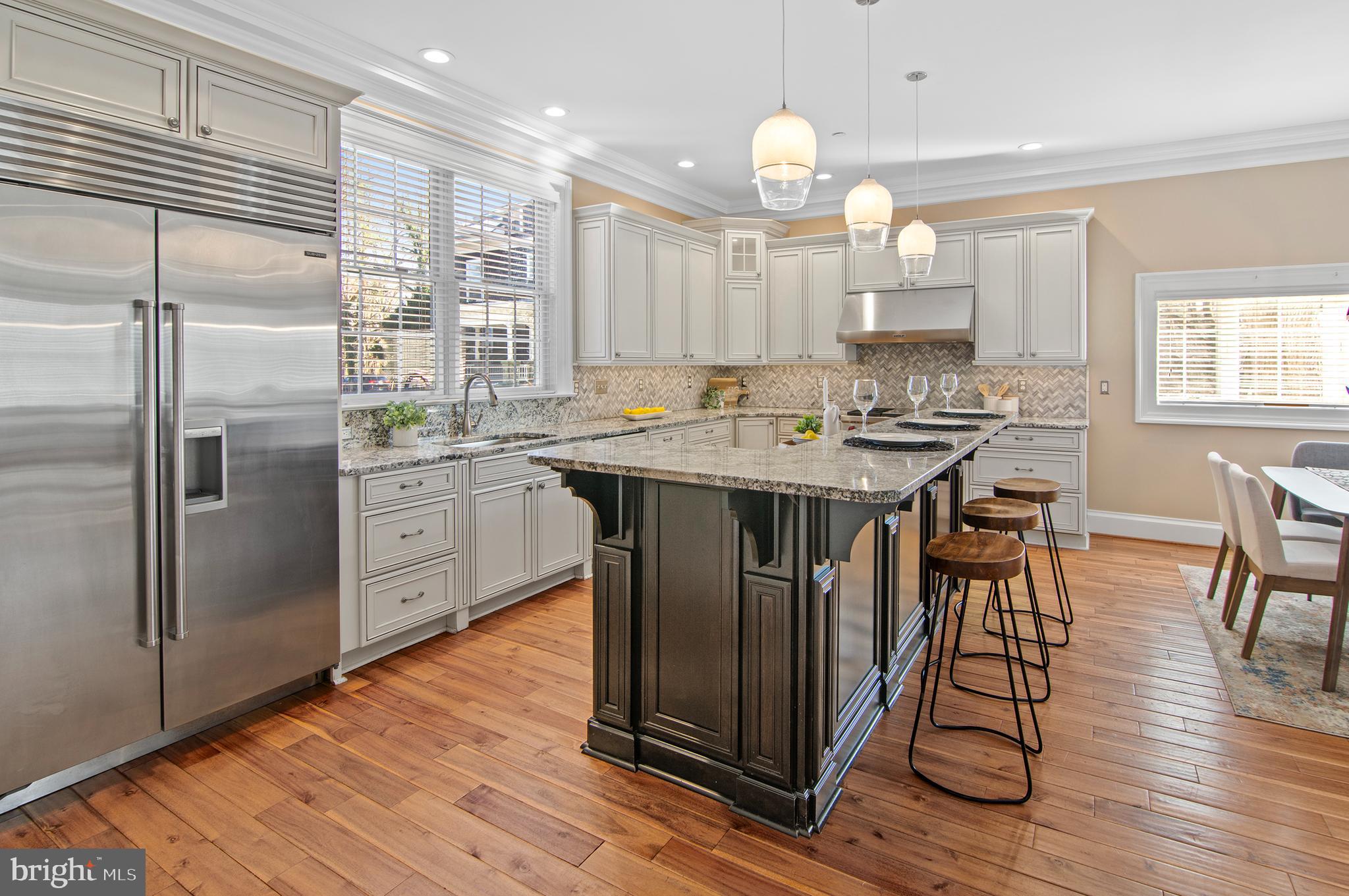 5715 Roland Avenue Baltimore, MD 21210 - Photo 15 of 60